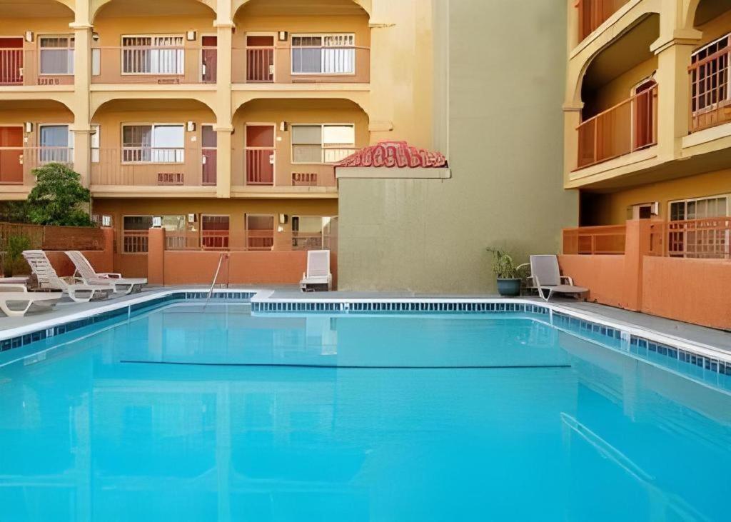 Hotel Solaire לוס אנג'לס מראה חיצוני תמונה